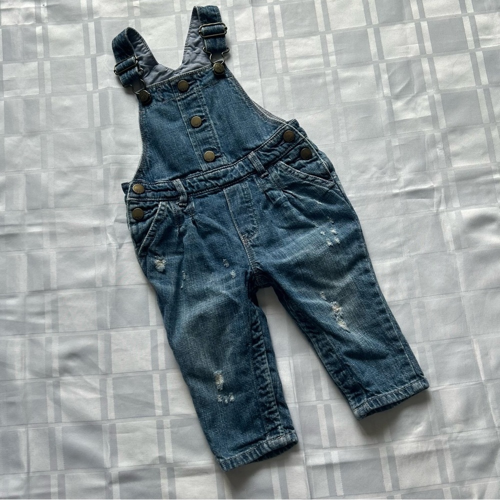3 for $20 🐣 Baby GAP Blue Denim Distressed Overalls